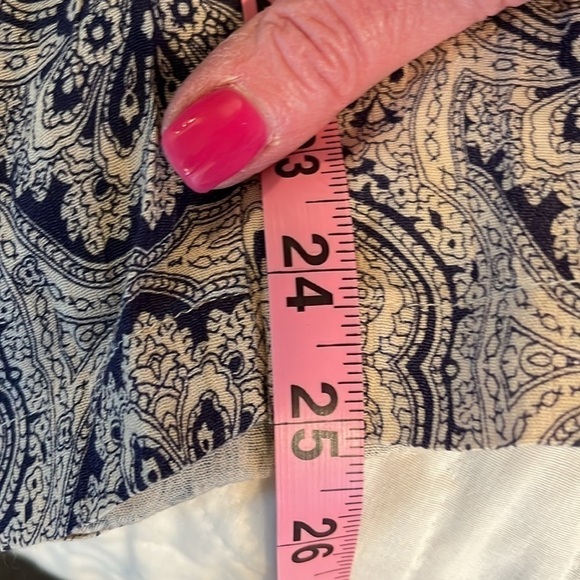 Hem & Thread Women’s Tan And Blue Paisley Jumpsuit Size Small NWT - Picture 8 of 11
